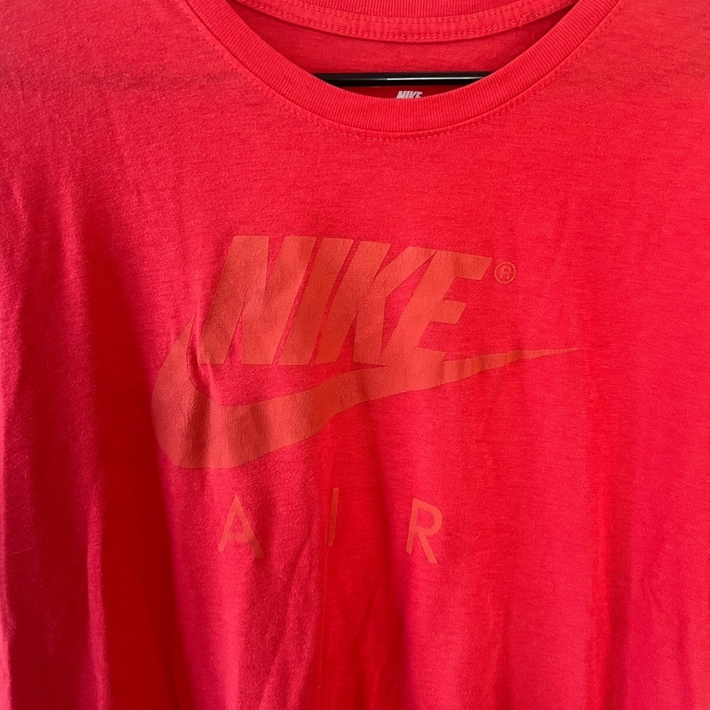 Nike Air Tee - Picture 2 of 3